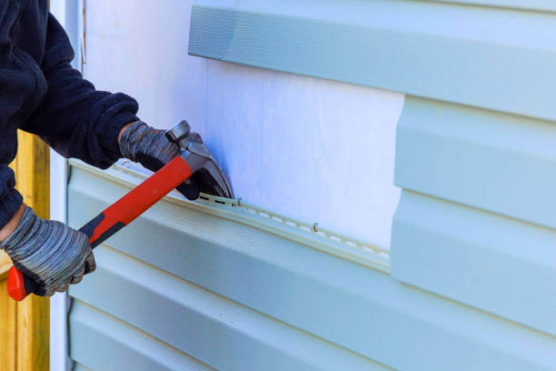 Reliable Emergency Siding Repair contractor in New Vienna, OH by Creative Siding